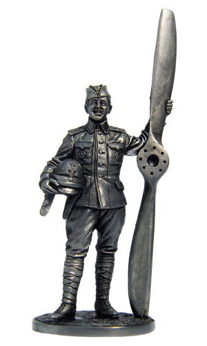 Пилот авиационных частей. Россия, 1914-17 гг. Оловянная военно-историческая миниатюра, пьютер, чернение