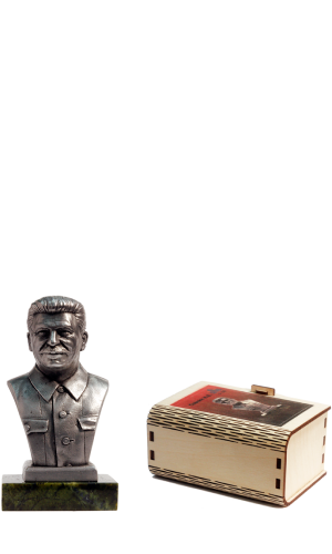 Иосиф Виссарионович Сталин. Оловянный бюст, пьютер, чернение
