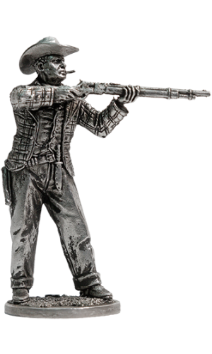 Ковбой с ружьем. Военно-историческая миниатюра. Фигурка из пьютера, литье, пайка, чернение.