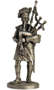 Волынщик 92-го шотландского полка. Оловянная военно-историческая миниатюра, пьютер, чернение