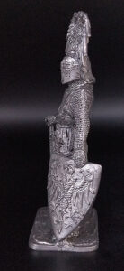 Средневековый рыцарь. Оловянная военно-историческая миниатюра, пьютер, чернение